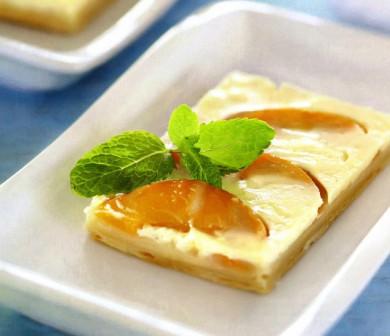 пирог +с консервированными персиками.пирог +с персиками рецепт
